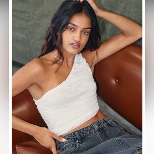 NWT White lace one-shoulder top